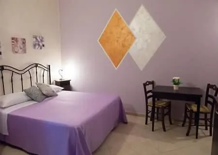 Vittorio Emanuele Ll B&B 산 세자리오 디 레체